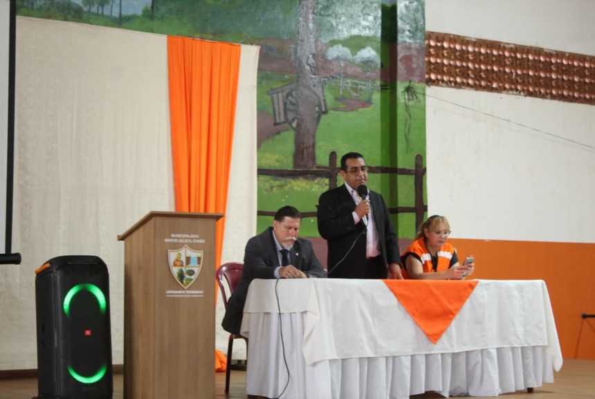 Capacitación de la APK Sistema de Alerta Temprana (SAT-SEN) y la herramienta SW Maps GIS & Data Collector